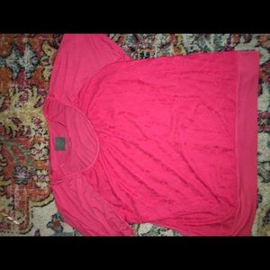 Beautiful plus size  top.